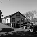 thema architectuur, old house at the 'Ringdijk' Amsterdam